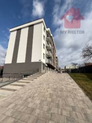 ������ ����������� �������� �� Central Avenua ���� 10