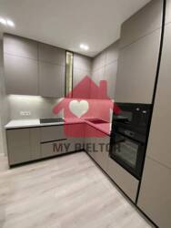 Продаж однокімнатної квартири ЖК Квадрат фото 2 Продаж однокімнатної квартири ЖК Квадрат фото 2