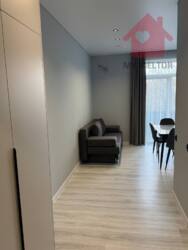 ������ ����������� �������� �� Central Avenua ���� 3