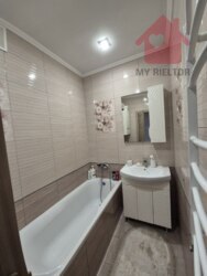 Продаж двокімнатної квартири по вул.Капушанська фото 8 Продаж двокімнатної квартири по вул.Капушанська фото 8