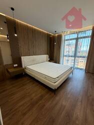 ������ 1,5 �������� �� Resident Park ���� 5