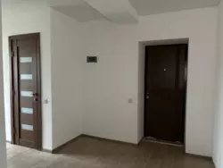 Продаж 3-кімнатної квартири з новим ремонтом, Підгоряно, Мукачево. фото 8 Продаж 3-кімнатної квартири з новим ремонтом, Підгоряно, Мукачево. фото 8