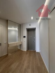 ������ 1,5 �������� �� Resident Park ���� 7