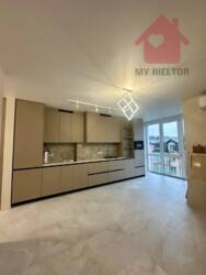 ������ ���������� �������� �� � 4 ���� 1