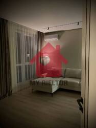 Продаж однокімнатної квартири ЖК Квадрат фото 3 Продаж однокімнатної квартири ЖК Квадрат фото 3