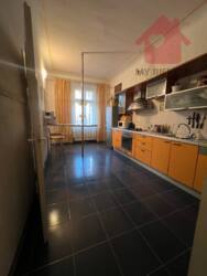 Продаж трикімнатної квартири пл.Корятовича. фото 1 Продаж трикімнатної квартири пл.Корятовича. фото 1