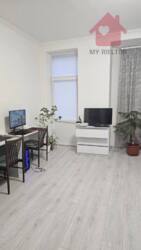 Продаж трикімнатної квартири по вул.Довженка фото 3 Продаж трикімнатної квартири по вул.Довженка фото 3