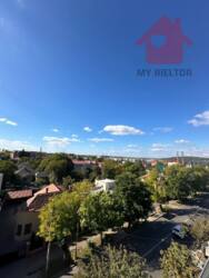 Продаж квартири з неймовірним краєвидом! фото 1 Продаж квартири з неймовірним краєвидом! фото 1