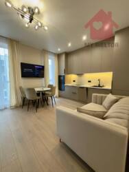 Продаж 1.5 квартири ЖК Квадрат фото 1 Продаж 1.5 квартири ЖК Квадрат фото 1