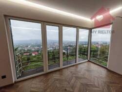 Продаж трикімнатної квартири по вул.Далека фото 4 Продаж трикімнатної квартири по вул.Далека фото 4