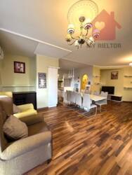 Продаж трикімнатної квартири з терасою на даху (район Боздош) фото 4 Продаж трикімнатної квартири з терасою на даху (район Боздош) фото 4