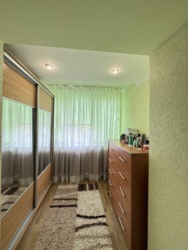 Продається 3 х кімнатна квартира в Росвигово м. Мукачево фото 9 Продається 3 х кімнатна квартира в Росвигово м. Мукачево фото 9