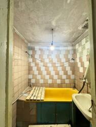 Продаж просторої 4-кімнатної квартири в зручній локації Мукачева! фото 12 Продаж просторої 4-кімнатної квартири в зручній локації Мукачева! фото 12