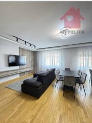 Продаж чотирикімнатної квартири по вул.Тлехаса фото 4 Продаж чотирикімнатної квартири по вул.Тлехаса фото 4