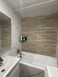 Продаж стильної 3-кімнатної квартири в Мукачеві, м-рн Росвигово — 78 000 $ фото 26 Продаж стильної 3-кімнатної квартири в Мукачеві, м-рн Росвигово — 78 000 $ фото 26