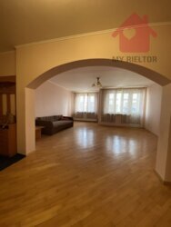 Продаж чотирикімнатної квартири по вул.Володимирська фото 1 Продаж чотирикімнатної квартири по вул.Володимирська фото 1