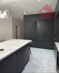 Продаж трикімнатної квартири ЖК Баварія фото 3 Продаж трикімнатної квартири ЖК Баварія фото 3