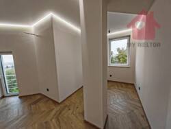 Продаж трикімнатної квартири по вул.Далека фото 2 Продаж трикімнатної квартири по вул.Далека фото 2