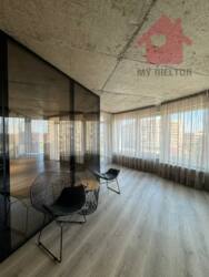 Продаж трикімнатної квартири в центрі міста пл.Богдана Хмельницького. фото 9 Продаж трикімнатної квартири в центрі міста пл.Богдана Хмельницького. фото 9