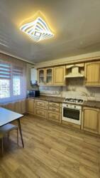 Продаж стильної 3-кімнатної квартири в Мукачеві, м-рн Росвигово — 78 000 $ фото 19 Продаж стильної 3-кімнатної квартири в Мукачеві, м-рн Росвигово — 78 000 $ фото 19