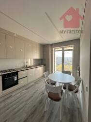 Продаж двокімнатної квартири по вул.Богомольця фото 2 Продаж двокімнатної квартири по вул.Богомольця фото 2