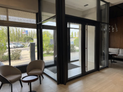 Продаж 2 кімнатної квартири 37 кв.м. з РЕМОНТОМ та меблями, 28-й поверх, ЖК 'Метрополіс', Голосіївський р-н фото 20 Продаж 2 кімнатної квартири 37 кв.м. з РЕМОНТОМ та меблями, 28-й поверх, ЖК 'Метрополіс', Голосіївський р-н фото 20