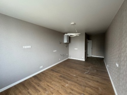 Продаж студії 29.5 кв.м. з ЄВРОРЕМОНТОМ, 24-й поверх, ЖК 'Метрополіс', Голосіївський р-н фото 3 Продаж студії 29.5 кв.м. з ЄВРОРЕМОНТОМ, 24-й поверх, ЖК 'Метрополіс', Голосіївський р-н фото 3