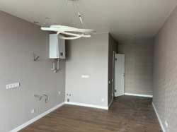 Продаж студії 29.5 кв.м. з ЄВРОРЕМОНТОМ, 24-й поверх, ЖК 'Метрополіс', Голосіївський р-н фото 4 Продаж студії 29.5 кв.м. з ЄВРОРЕМОНТОМ, 24-й поверх, ЖК 'Метрополіс', Голосіївський р-н фото 4