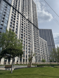 Продаж євродвушки 42 кв.м. з РЕМОНТОМ та меблями, 25-й поверх, ЖК 'Метрополіс', Голосіївський р-н фото 16 Продаж євродвушки 42 кв.м. з РЕМОНТОМ та меблями, 25-й поверх, ЖК 'Метрополіс', Голосіївський р-н фото 16