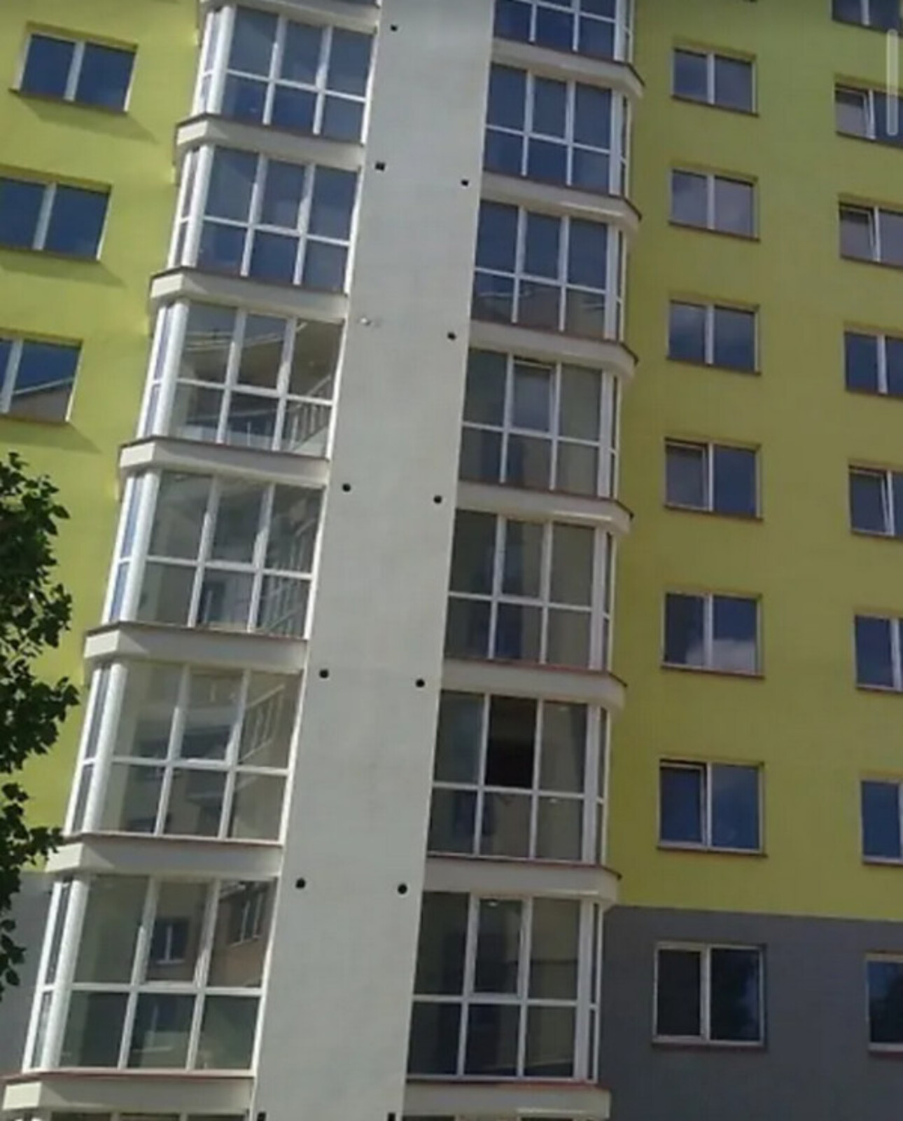 Продаж 1к квартири 47 кв. м на вул. Володимира Великого фото 1 Продаж 1к квартири 47 кв. м на вул. Володимира Великого фото 1