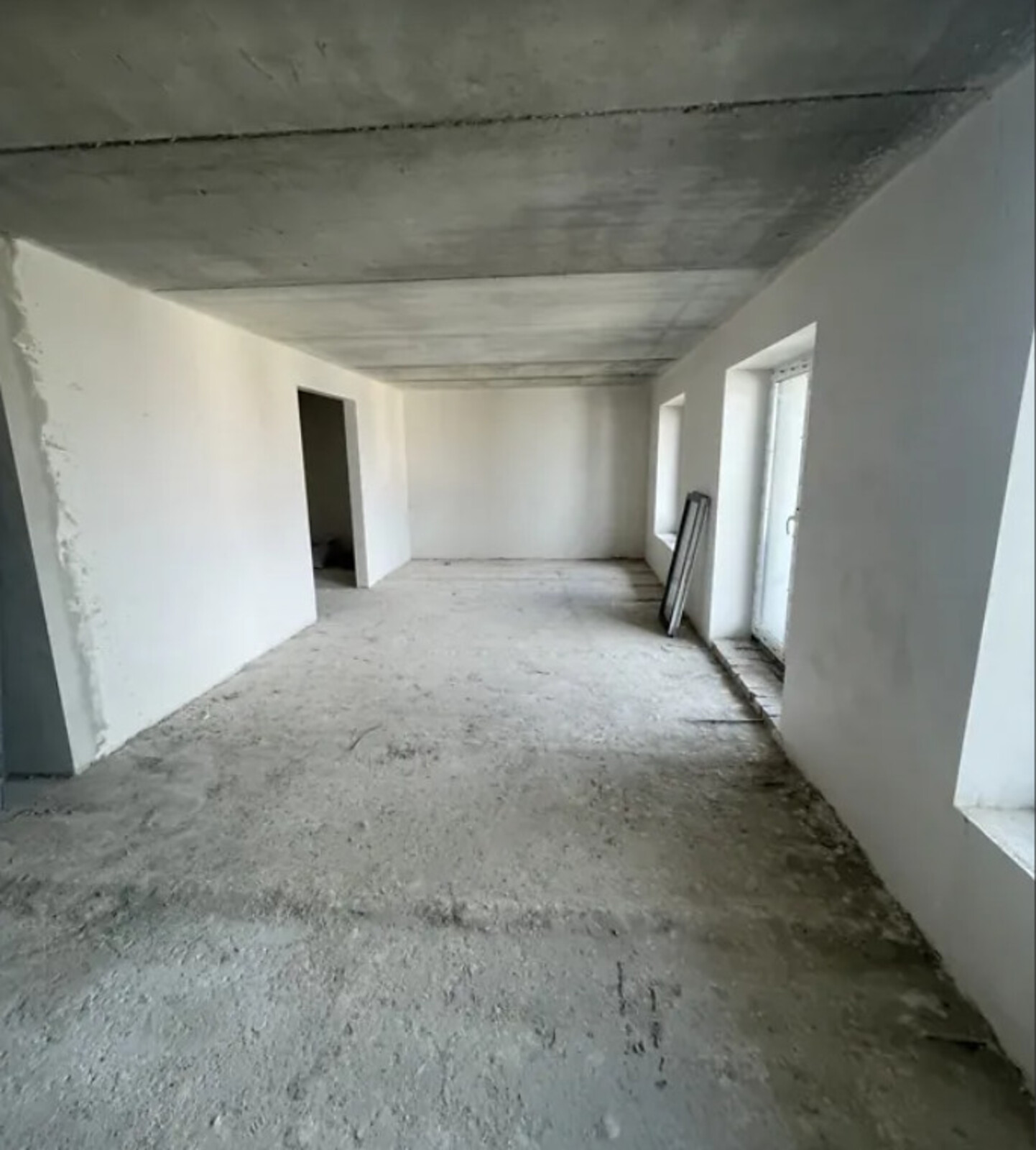 ������ 3� �������� 102 ��. �, ���������� ���� 1