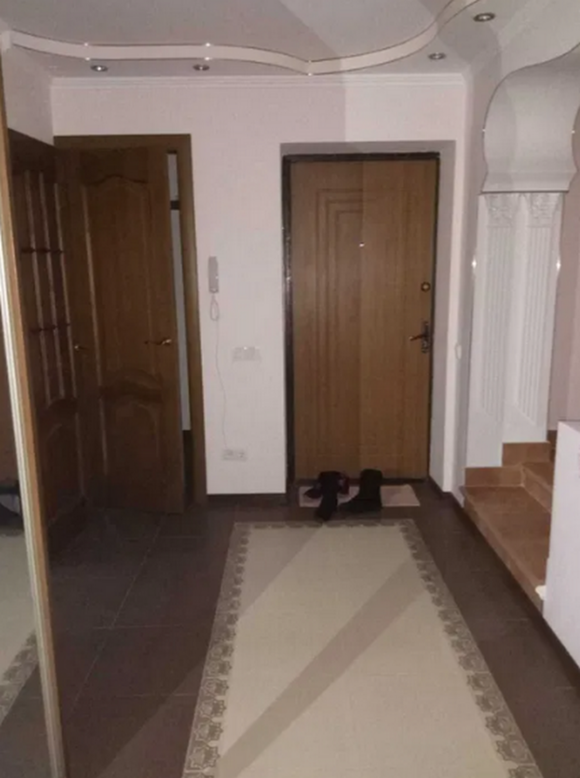Продаж 3к квартири, 92 м.кв., вул. Лозовецька фото 1 Продаж 3к квартири, 92 м.кв., вул. Лозовецька фото 1