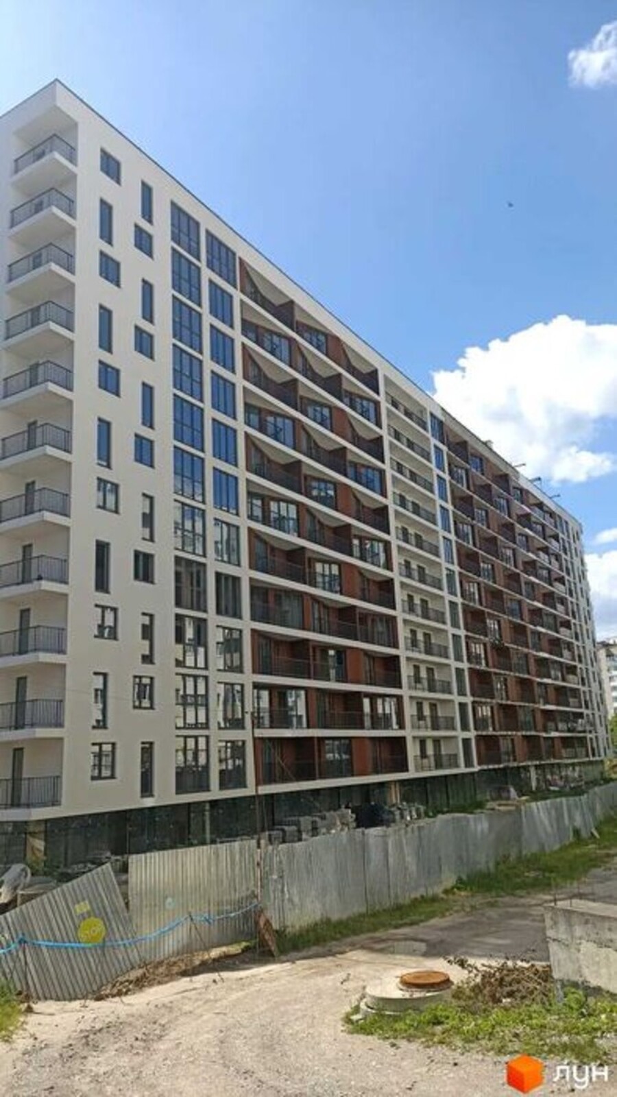 Продаж 2к квартири, 73 кв.м, вул. Генерала Тарнавського фото 1 Продаж 2к квартири, 73 кв.м, вул. Генерала Тарнавського фото 1