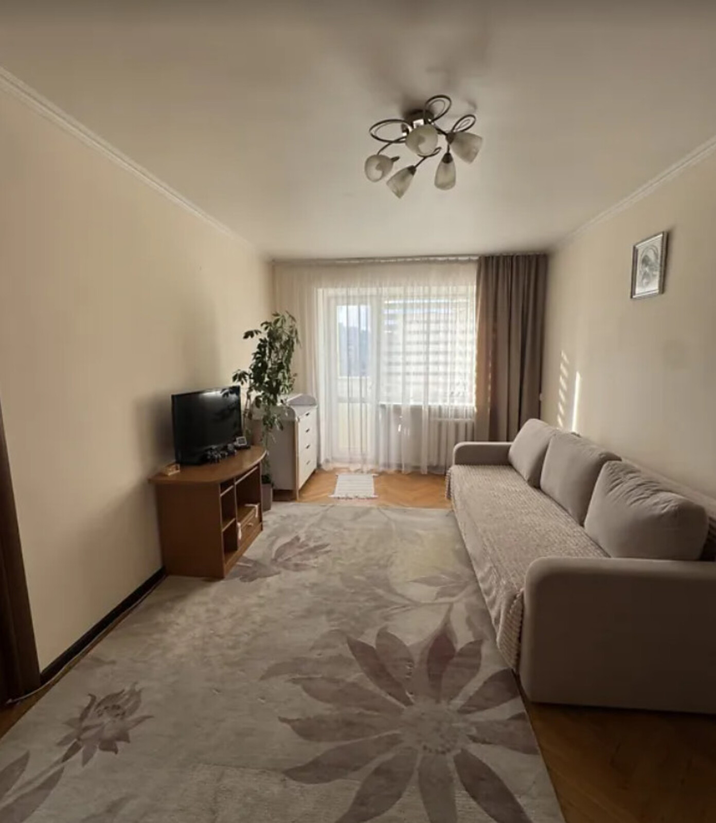 Продаж 2к квартири 45.6 кв. м на вул. Князя Острозького фото 1 Продаж 2к квартири 45.6 кв. м на вул. Князя Острозького фото 1