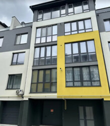 ������ 2� �������� 81 ��. �, ������� ���� 1