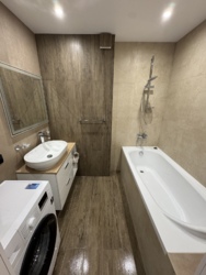 Продається простора 2 кім. квартира + кухня студія пров. Цегельний фото 15 Продається простора 2 кім. квартира + кухня студія пров. Цегельний фото 15