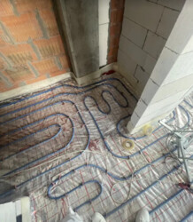 ������ 1� �������� 43.8 ��. � �� ���. ����� ������������ ���� 2