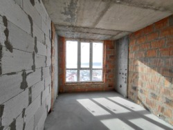 ������ 2� �������� 70.3 ��. �, �� Atlanta Tower ���� 12