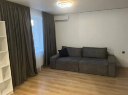 Продаж 1к квартири, 45,2 кв.м, вул. Іллєнка фото 12 Продаж 1к квартири, 45,2 кв.м, вул. Іллєнка фото 12