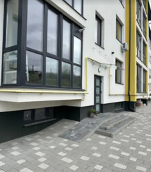 ������ 2� �������� 81 ��. �, ������� ���� 3