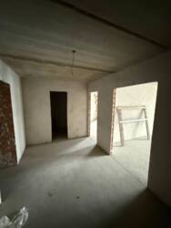 ������ 1� ��������, 58,3 ��.�, ����� ���� 8