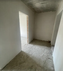 ������ 3� �������� 102 ��. �, ���������� ���� 9