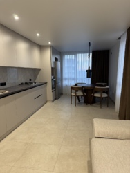 Продається простора 2 кім. квартира + кухня студія пров. Цегельний фото 11 Продається простора 2 кім. квартира + кухня студія пров. Цегельний фото 11