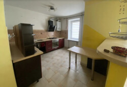 Продаж 4к квартири 81.1 кв. м на вул. Золотогірська фото 1 Продаж 4к квартири 81.1 кв. м на вул. Золотогірська фото 1