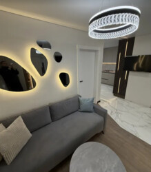 Продаж 1к квартири 40 кв. м на вул. Академіка Сергія Корольова фото 1 Продаж 1к квартири 40 кв. м на вул. Академіка Сергія Корольова фото 1