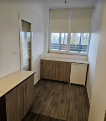 Продаж 3к квартири 77 кв. м на вул. Петра Батьківського фото 3 Продаж 3к квартири 77 кв. м на вул. Петра Батьківського фото 3