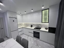 Простора 2 км. квартира в новобудові по вул. Братів Мисулів, Байківці фото 1 Простора 2 км. квартира в новобудові по вул. Братів Мисулів, Байківці фото 1