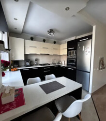 ������ 4� �������� 85.1 ��. � �� ���. ����������� ������� ���� 2