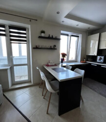 ������ 4� �������� 85.1 ��. � �� ���. ����������� ������� ���� 3