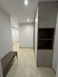 Продається простора 2 кім. квартира + кухня студія пров. Цегельний фото 18 Продається простора 2 кім. квартира + кухня студія пров. Цегельний фото 18